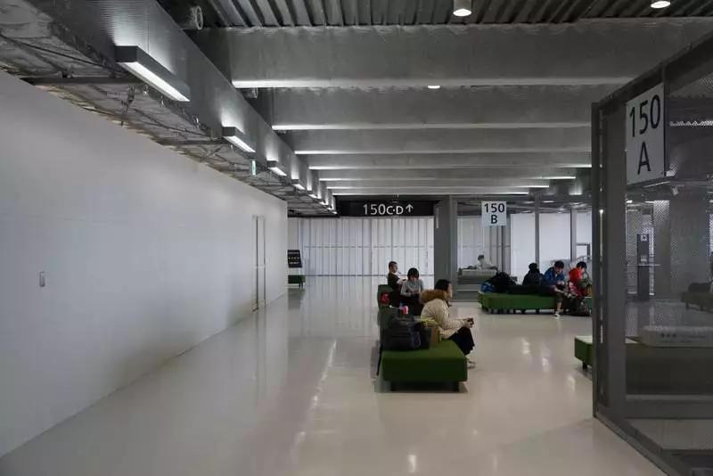 MUJI设计成田机场贫民专用航站楼