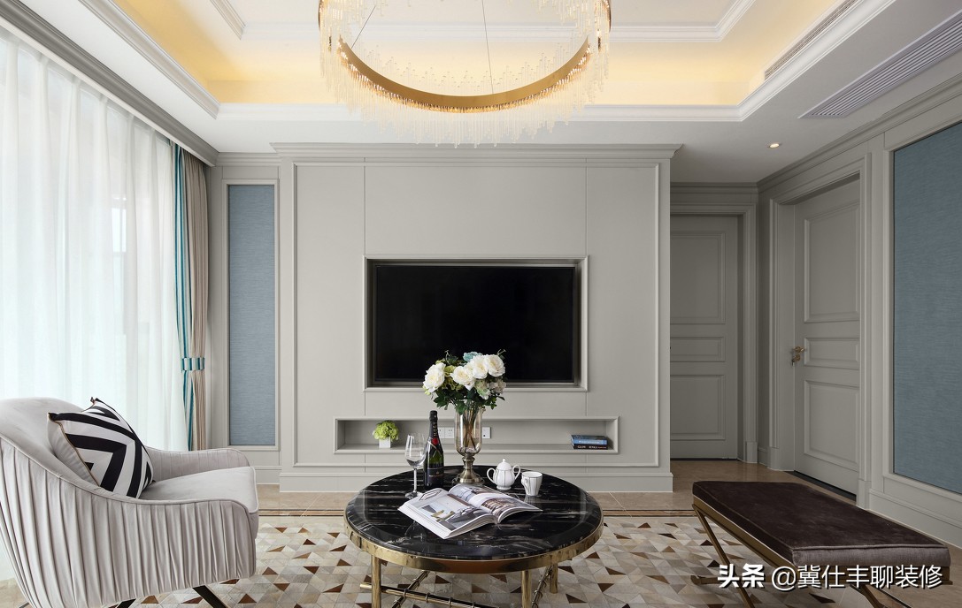 电视背景墙和隐形门设计有立体感,立体感电视背景墙