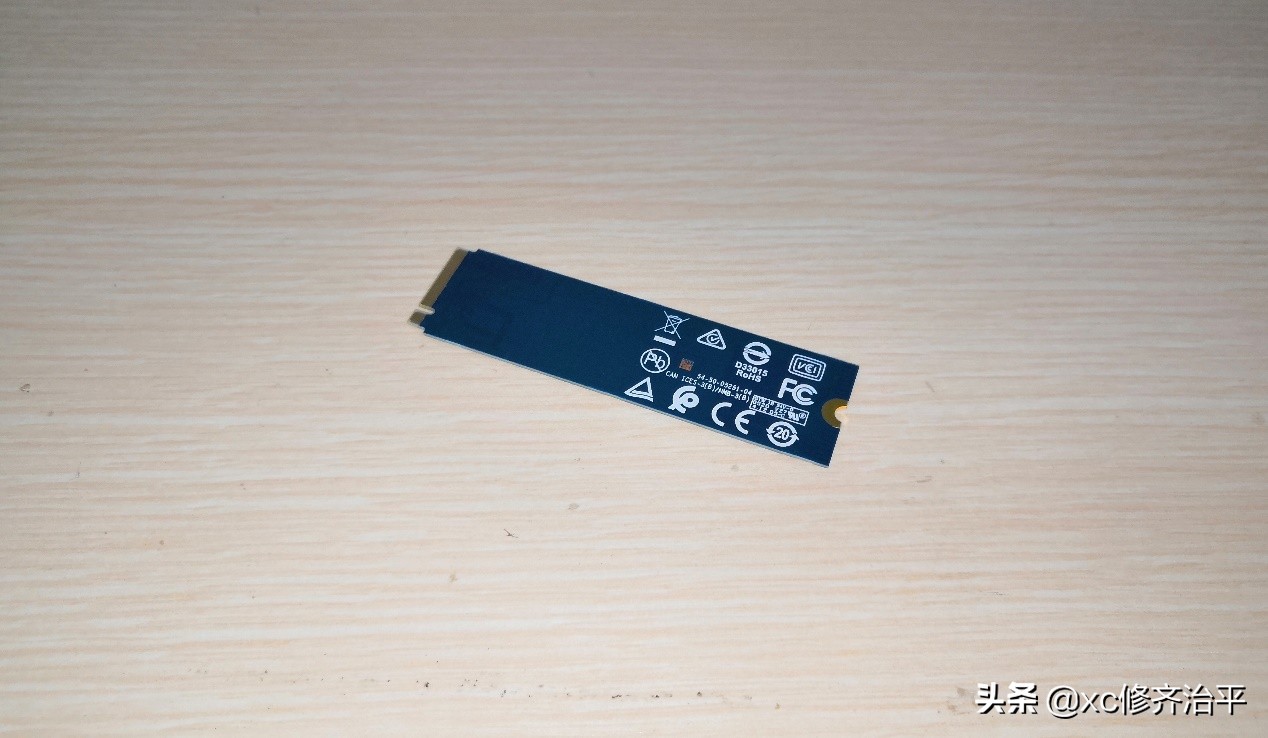 nvme1t固态硬盘多少钱,2t闪迪固态硬盘价格表