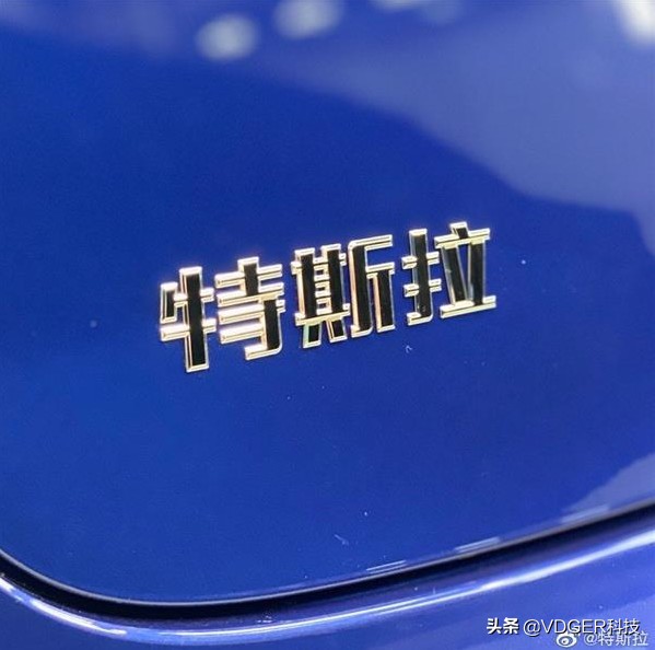 联想新款折叠屏笔记本即将上市,联想全球首款笔记本5g