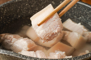 笋干烧肉下饭的做法,笋干烧肉喷香入味超级下饭