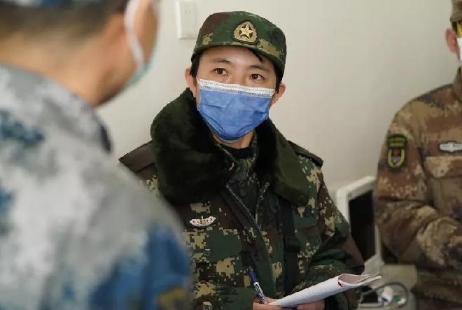 这个节日,让我们认识战位上的女军医们