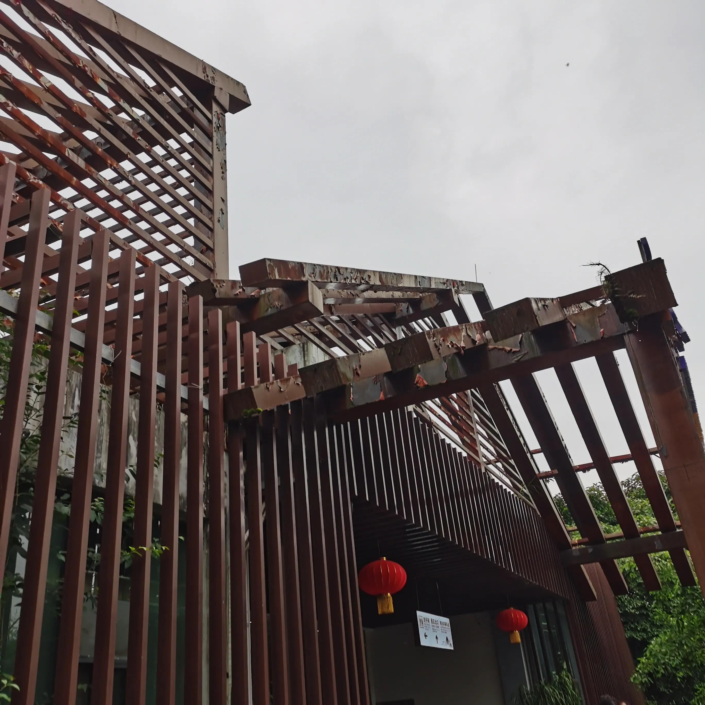 向南方和向北方,登上山顶看美景贵州黄果树瀑布