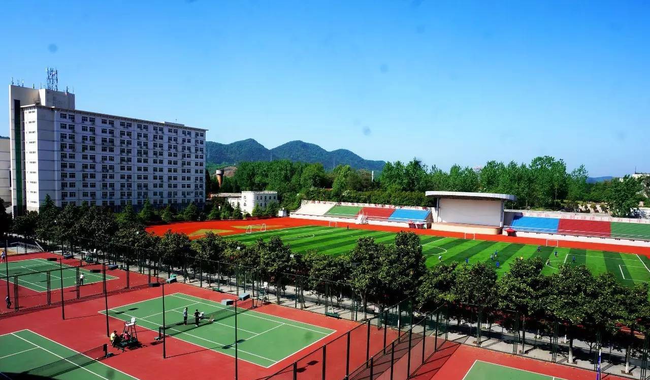 信阳师范大学终于来了，43年的老本科，河南第二师范高校加油！