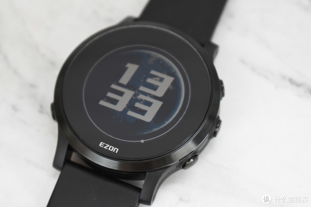 宜准r6跑步数据怎么与手机同步,宜准r6跑步手表表带