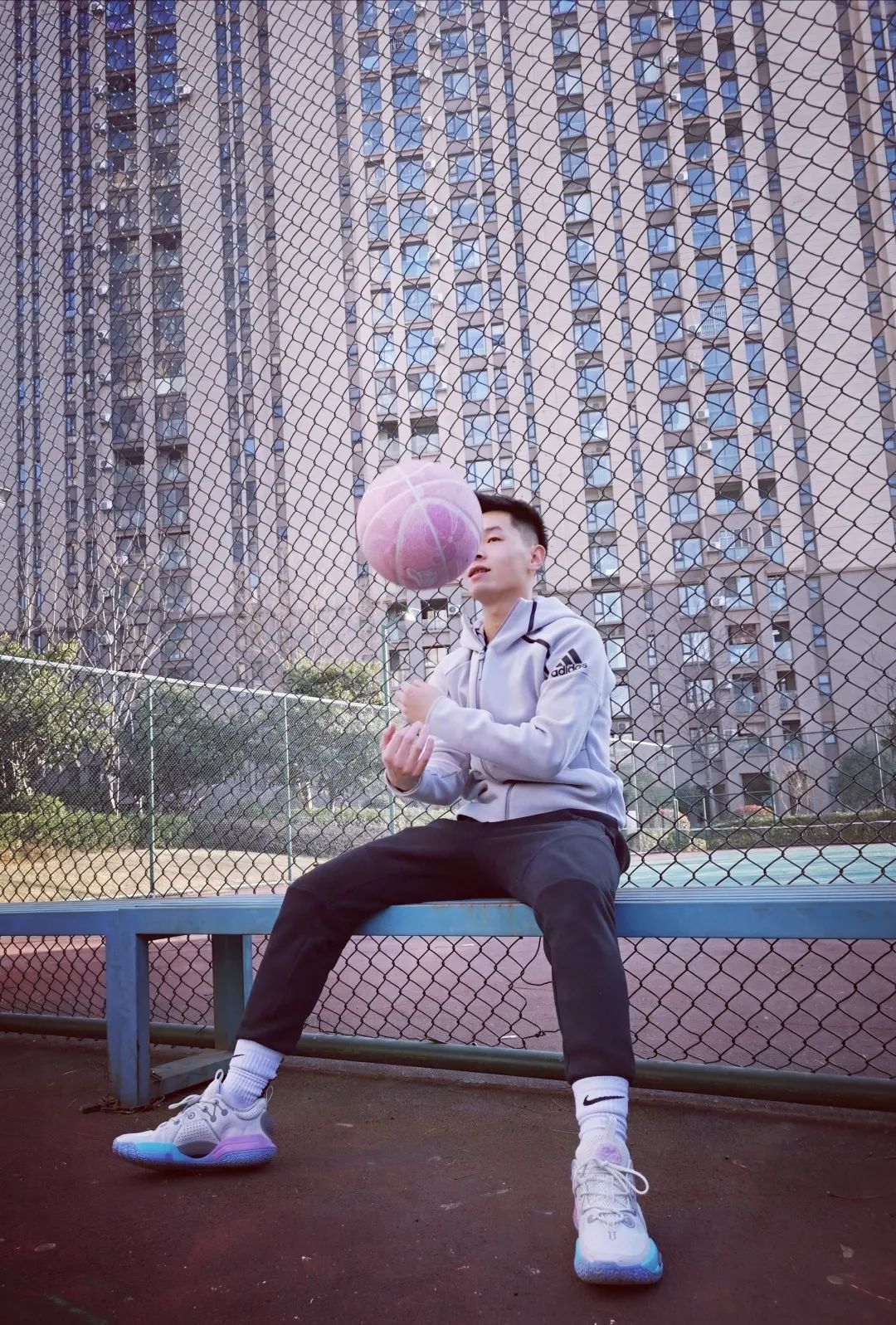 李宁全城9青年版有啥区别,李宁韦德之道全城9棉花糖