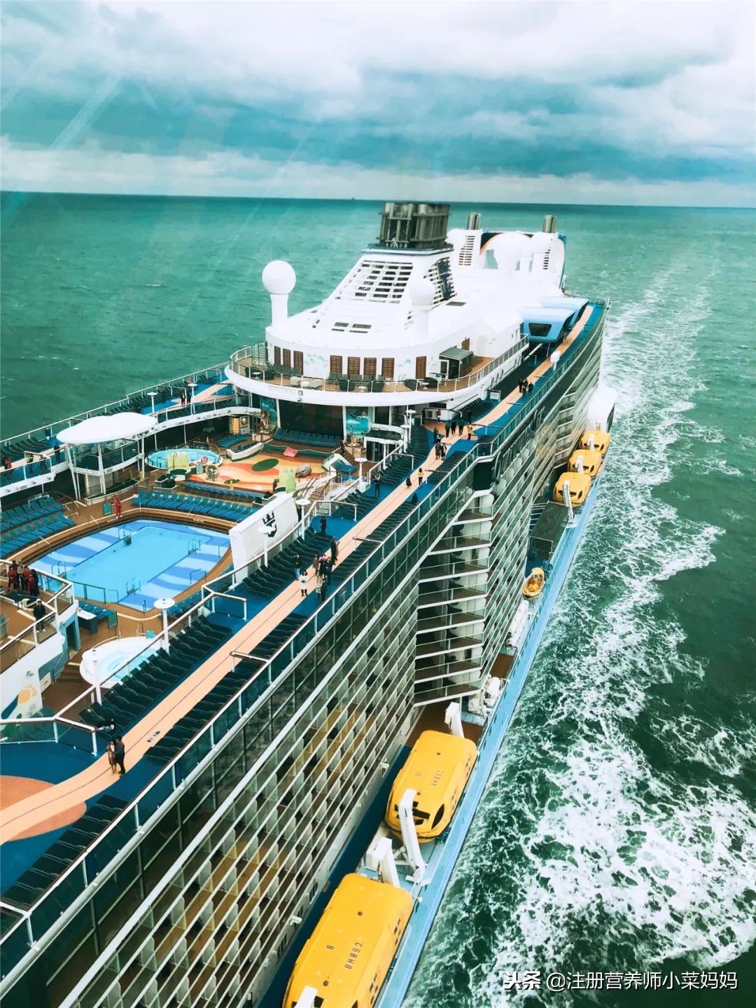 邮轮出国游量子号攻略,皇家加勒比游轮量子号游记