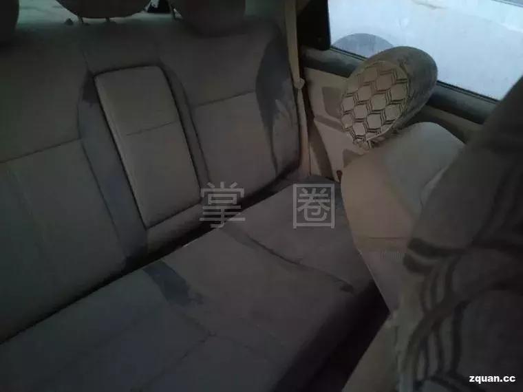 NO.869：阿克苏这台僵尸车快要被拆完了，车主不来认领吗？