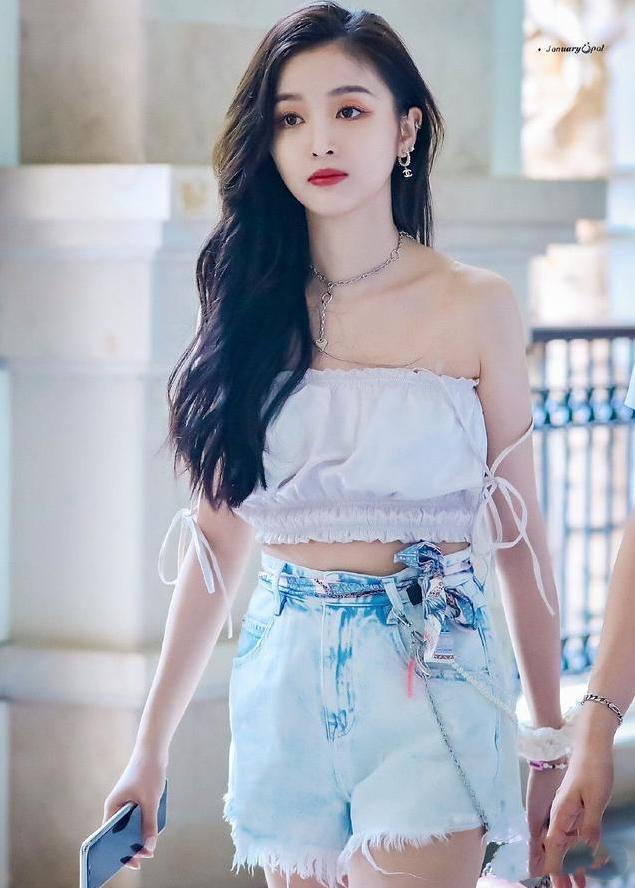 伊能静穿衣搭配女,伊能静穿搭推荐