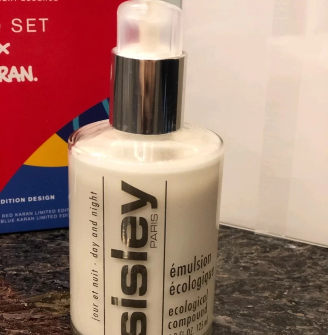 希思黎乳液保湿效果好吗,希思黎乳液和雪花秀