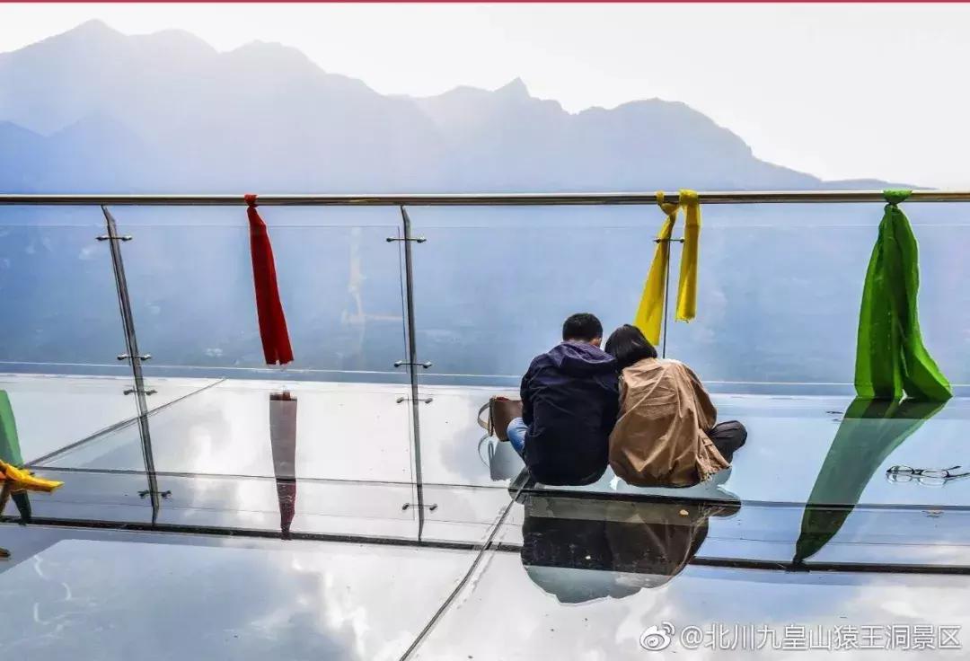 成都周边玻璃栈道,成都玻璃栈道