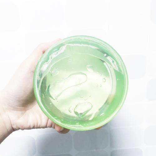 俗称万能胶的完美芦荟胶,测评一摸就磨皮的芦荟胶