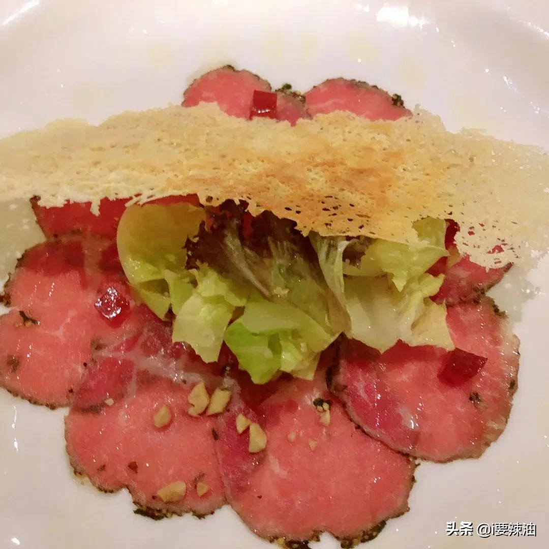 阿珍爱上了阿强，我爱上了南京王品牛排会着火的甜点