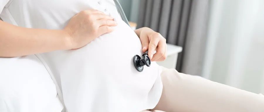 怀孕4周可以做b超,怀孕4周可以做b超看得到么