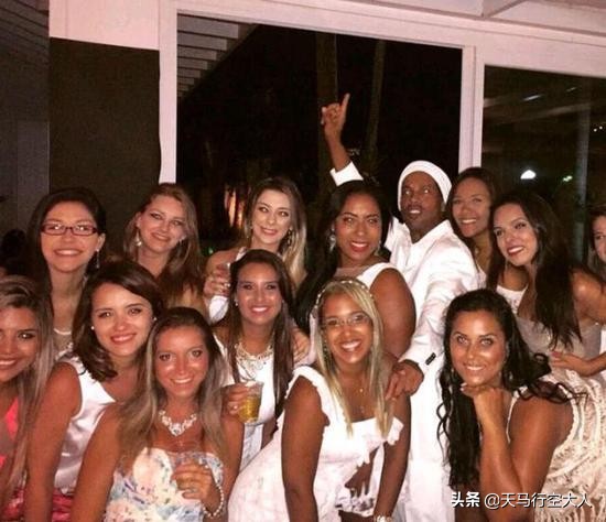 小罗足球精灵,小罗足球精灵完整版