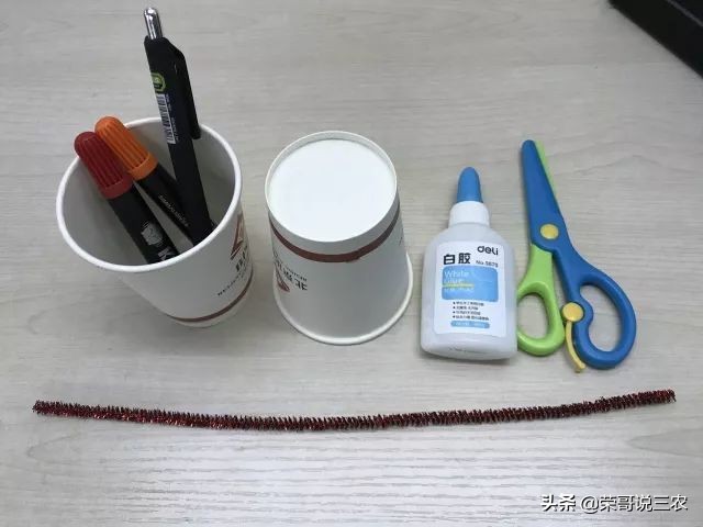 正月十五闹花灯欢乐喜庆过元宵,元宵节的灯笼和花灯怎么做