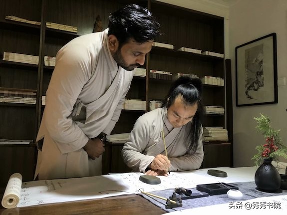 中巴友谊之花香满书院