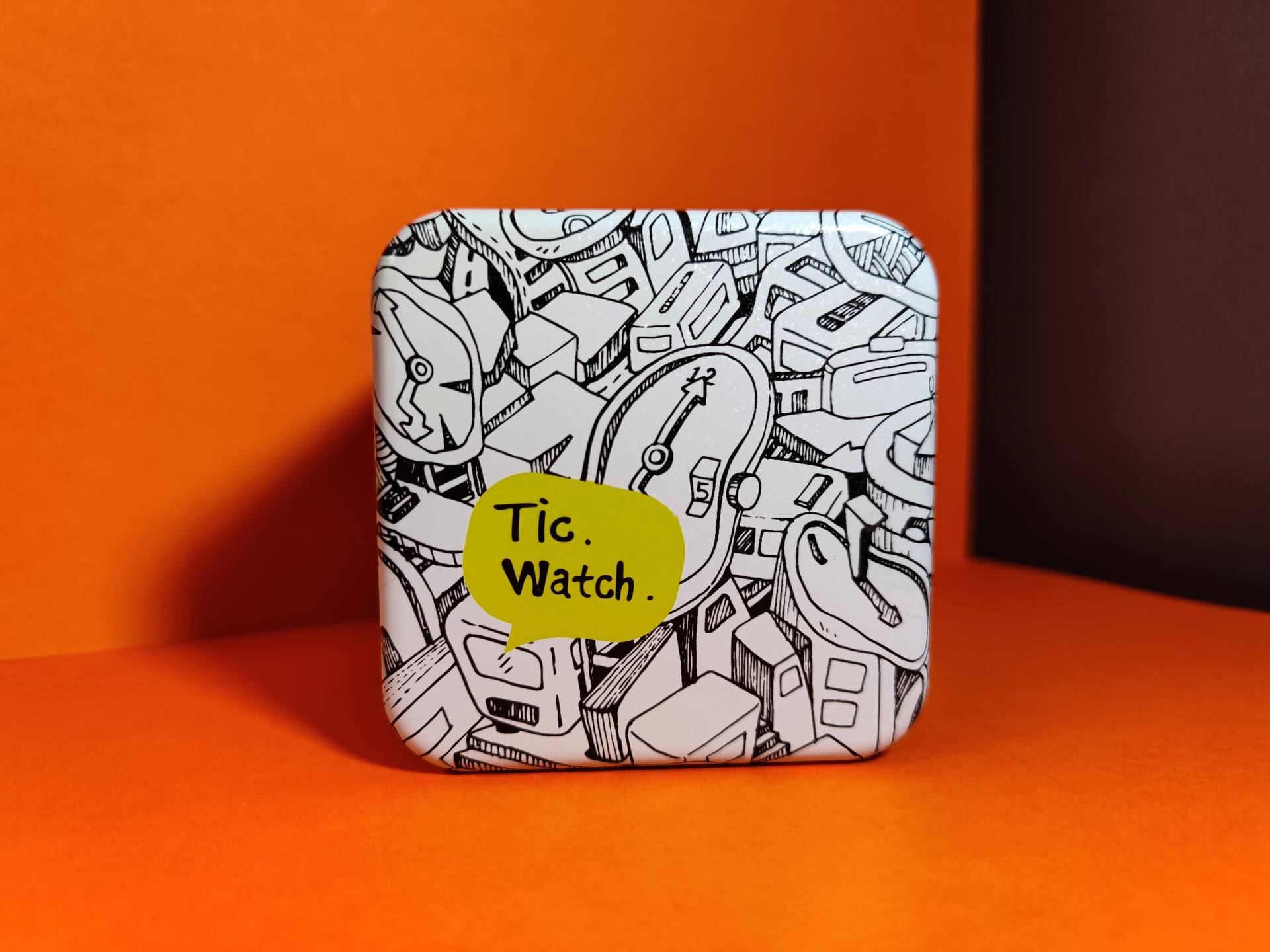 能测气温气压的智能手表,可监测体温和血糖的手表