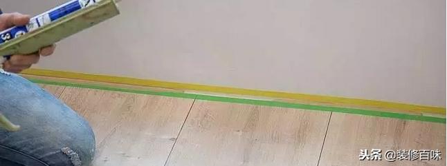 家里的玻璃胶发黑怎么清洗,家里的玻璃胶怎么预防发黄