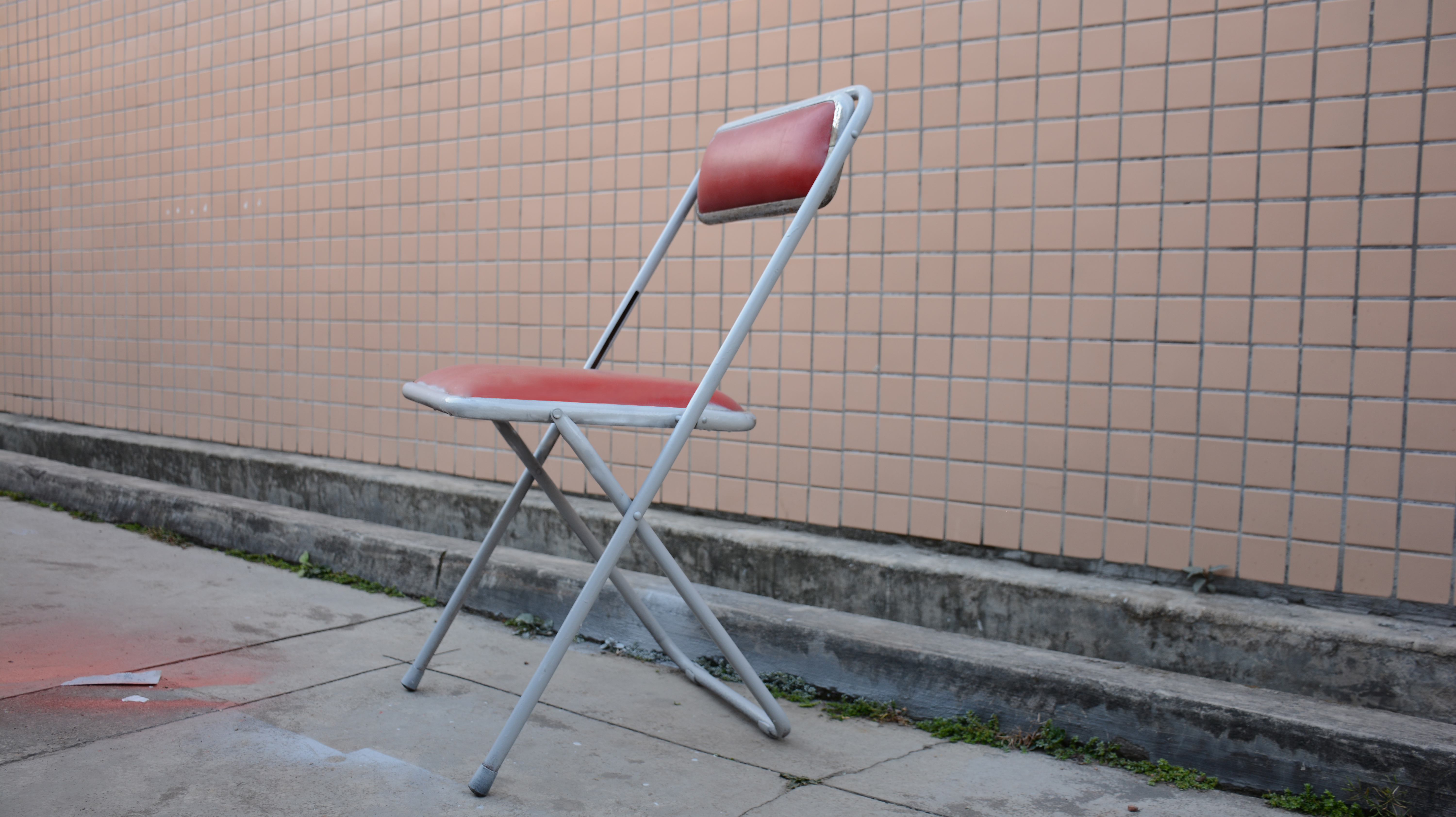 免漆家具磕碰掉漆如何修补,金属漆家具掉漆修复