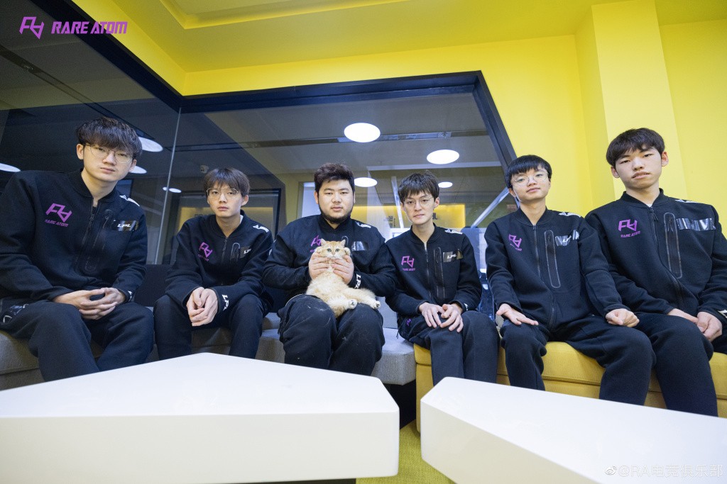 fofo琚Щ鍑篹dg棣栧彂闃靛涔愯█,fofo涔愯█鐩存挱璇磚zi