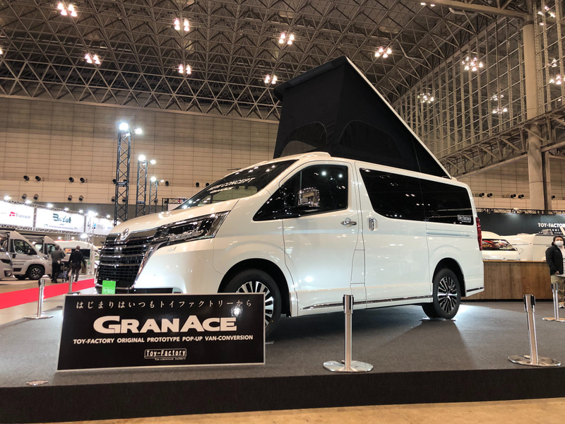 无厘头汽车丨丰田2020露营车:顶部开帐篷,有2楼的车?