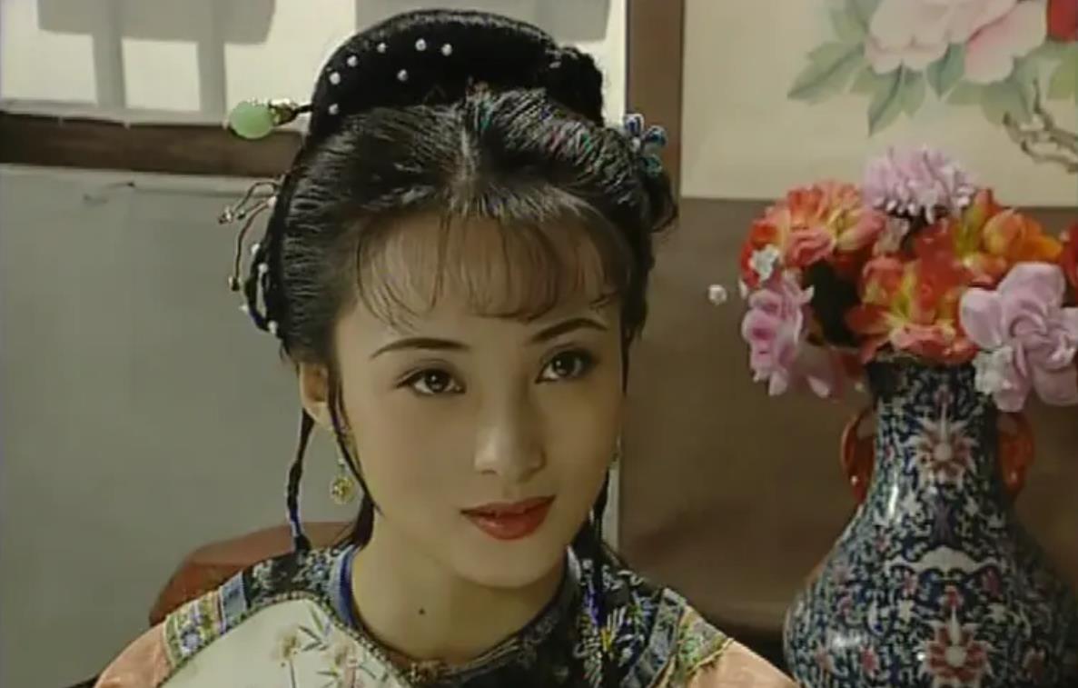 古装剧都喜欢清汤挂面头了?我们似乎忘了什么叫“精致”