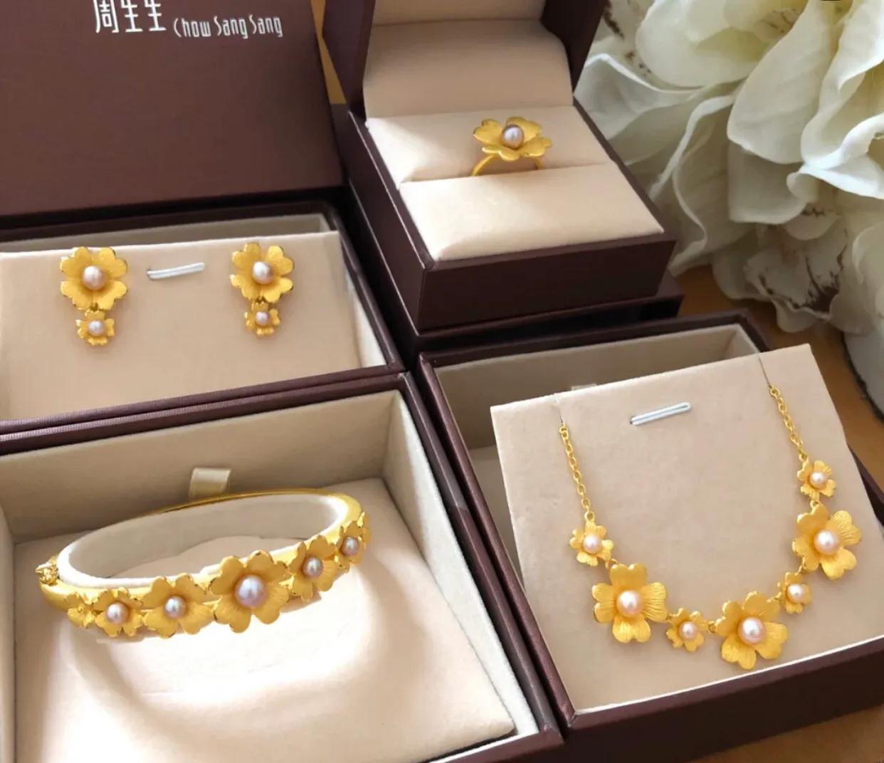 周生生与周大福黄金颜色不一样,周生生最好看的一款黄金手镯