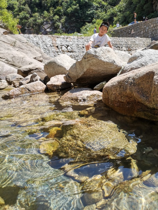 鲁山滚油锅瀑布景点,鲁山滚油锅瀑布路线