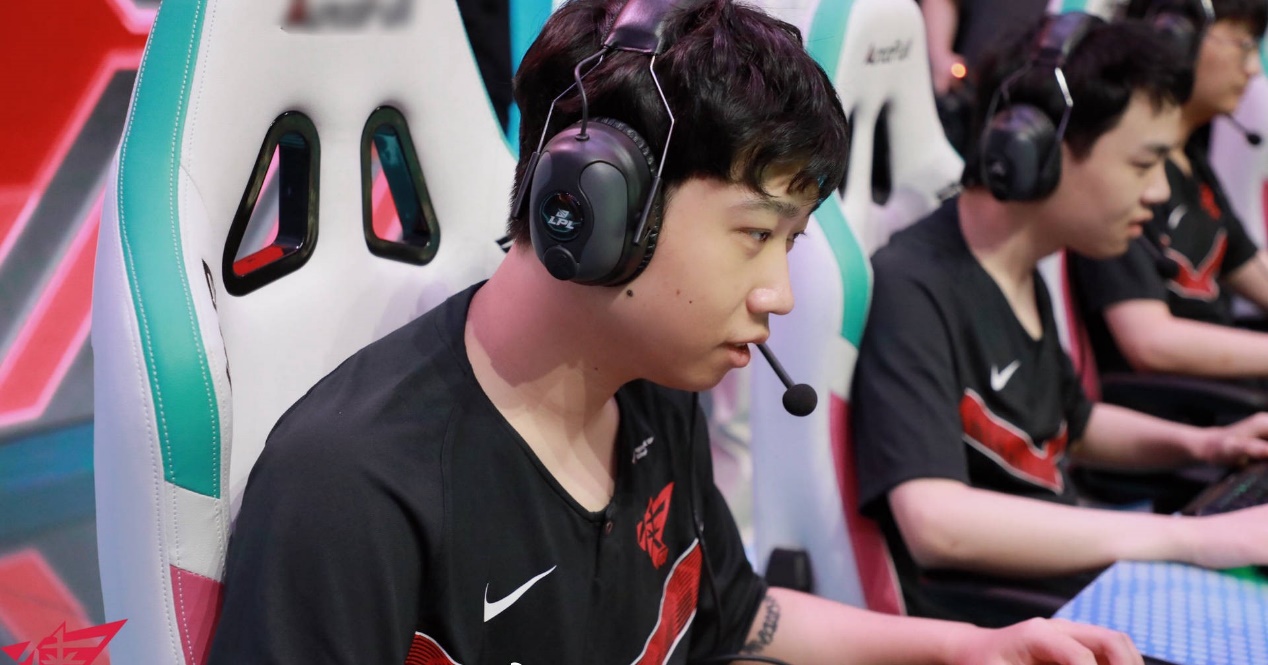 haro被群嘲网友形象崩塌失望至极,haro赛后采访