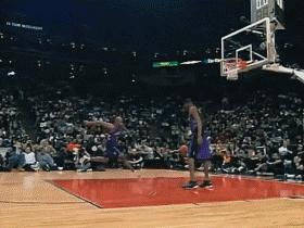 nba2kol文斯卡特98版扣篮动作,文斯卡特大风车扣篮背后角度