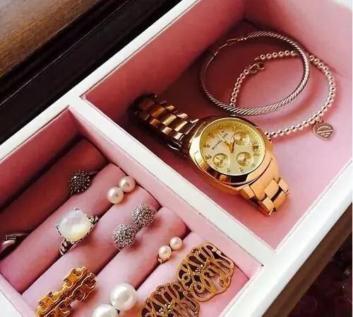 手链断了修一下多少钱,8千元手链维修