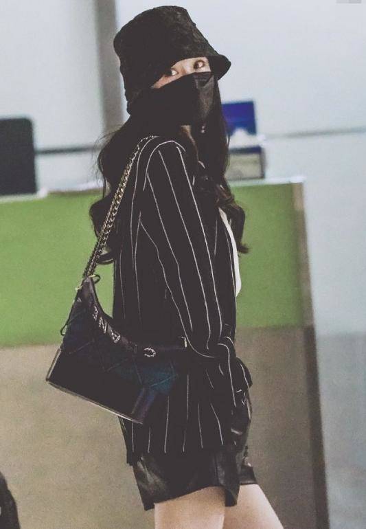 34岁杨幂终于挑战旗袍,杨幂旗袍秀身材写真照片