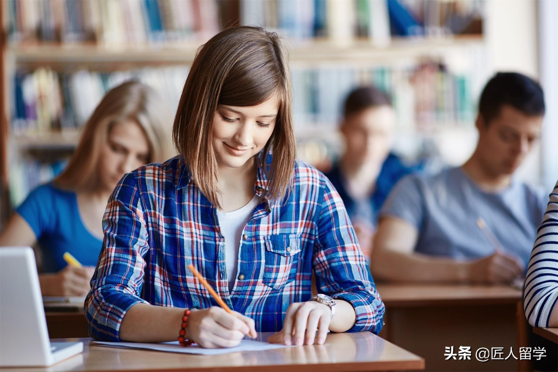 英国留学挂科了怎么办,英国留学挂科了还能学历认证吗