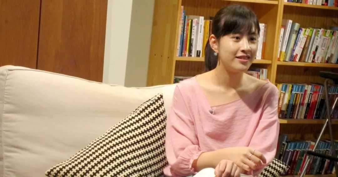 《房x乐园》:究竟是讲性*力暴**,还是更深层次的东西?