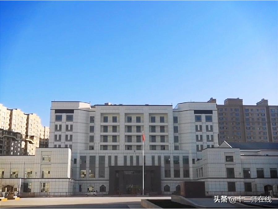 八一紫金城校区,乌鲁木齐八一中学紫荆校区初中部