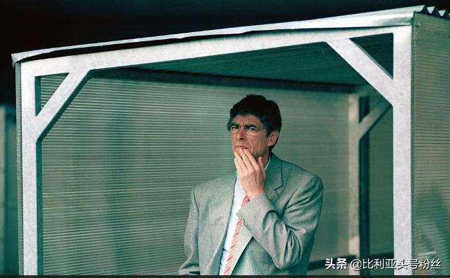 温格为阿森纳带来多少座冠军,阿森纳温格雕像