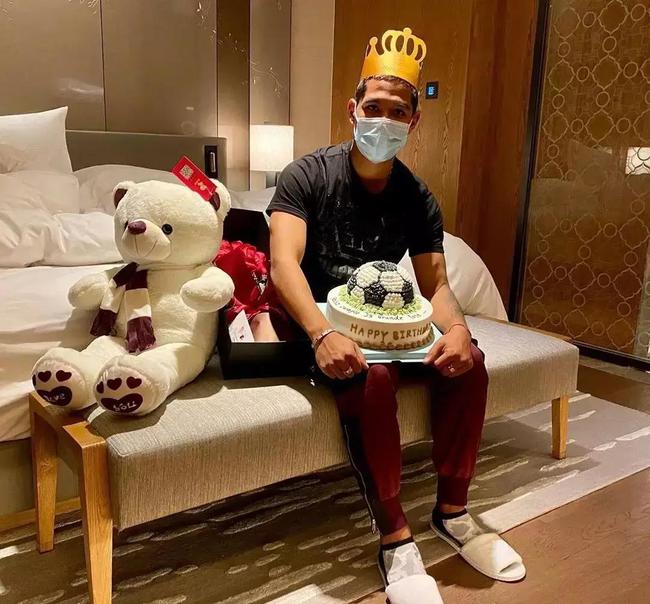 穆里奇中国国家队进球,穆里奇中国首秀