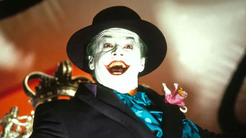 开局9.7，全世界都为这个疯子鼓掌