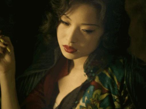 你是什么脸型适合什么发型动画,五官脸型整容