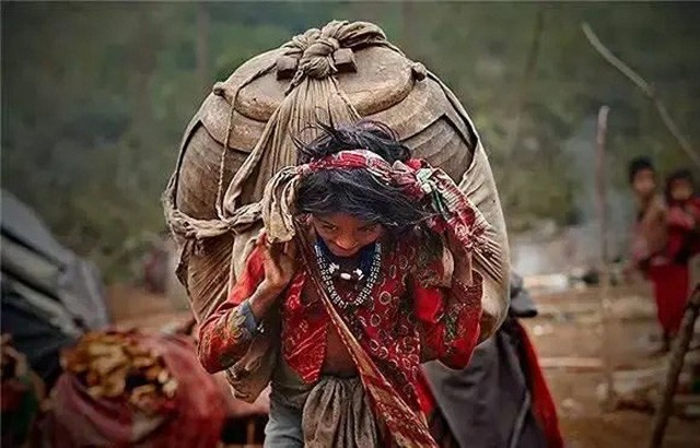 尼泊尔一妻多夫制情况如何,尼泊尔的一妻多夫制不会尴尬吗