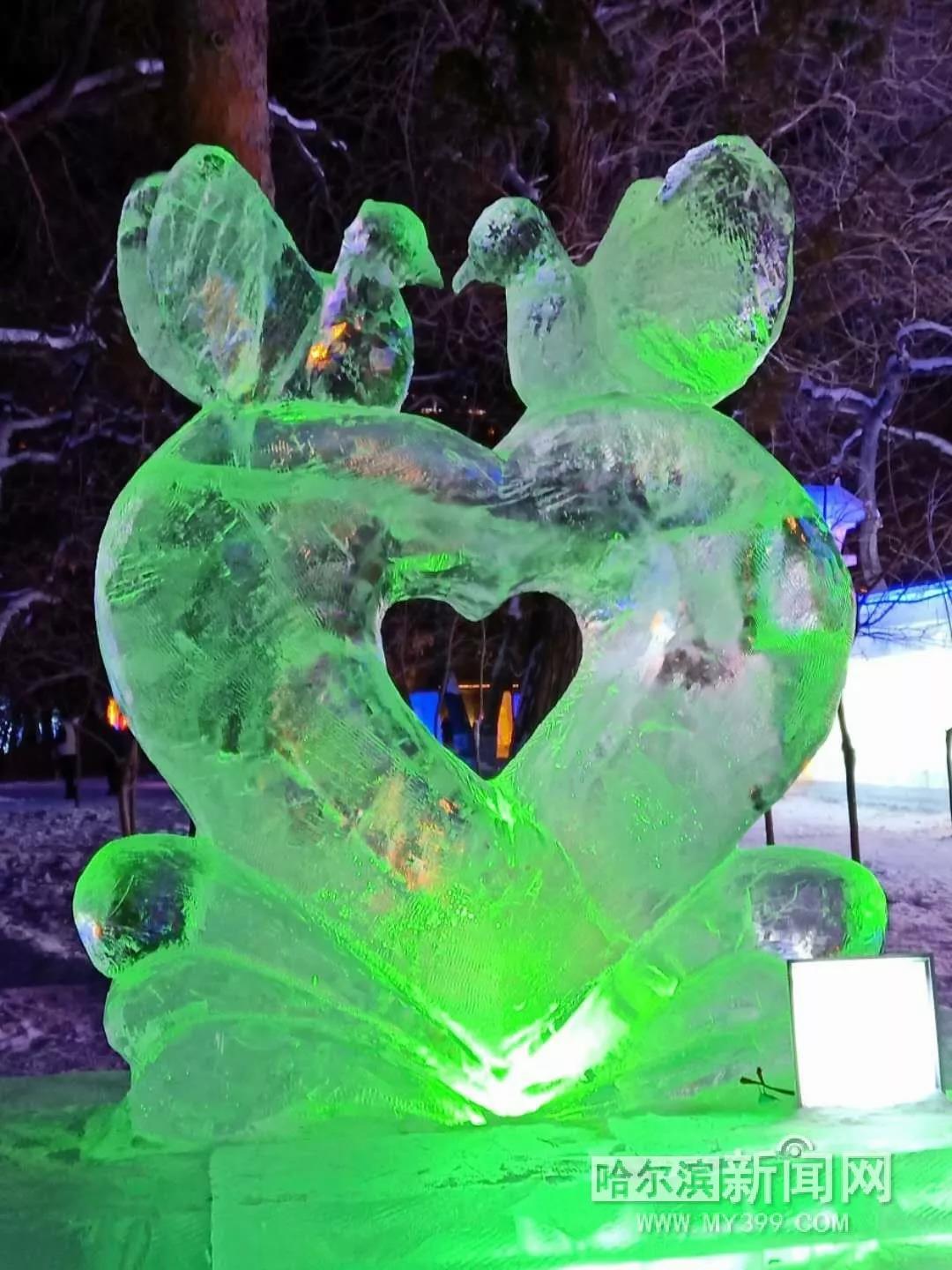 哈尔滨兆麟公园冰灯免费开放时间,哈尔滨第一届冰灯游园图片