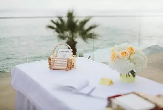 分手后最后一个问题你想问什么,分手时放不下一个人怎么办