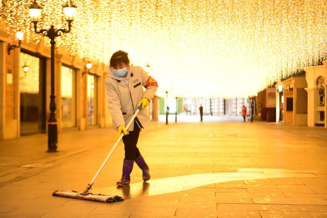 武汉市世茂广场复工,武汉万达复工