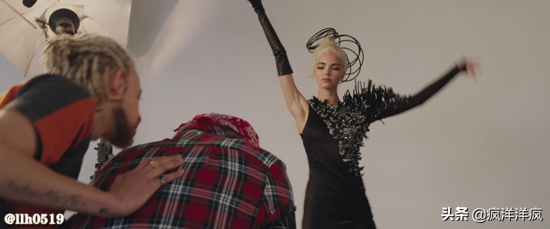 《安娜》影评，若为自由故万物皆可杀