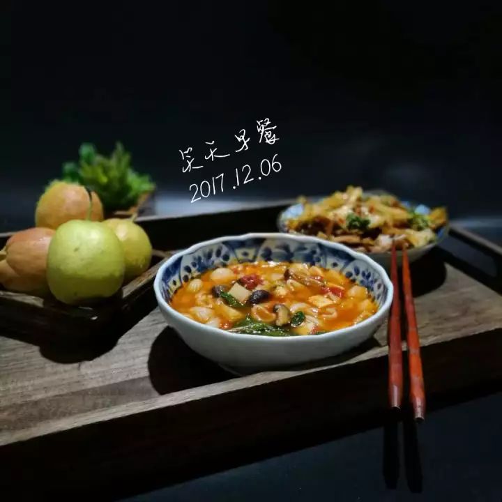 张文宏提醒:高中生早上不许喝粥,吃鸡蛋/牛奶,不吃不许上学