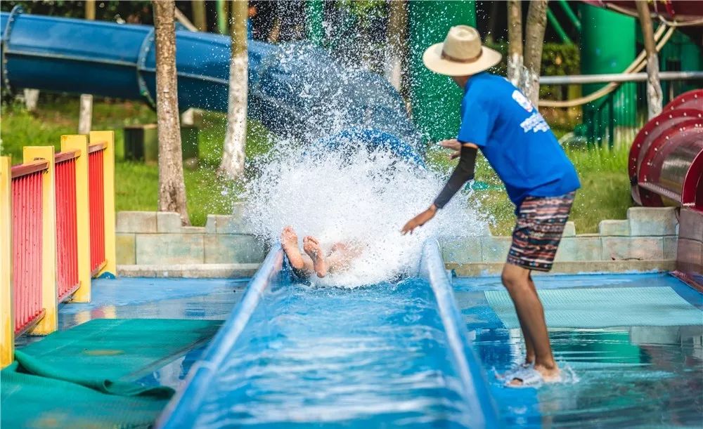 南京汤山欢乐水魔方攻略,南京汤山水魔方水上乐园开放时间