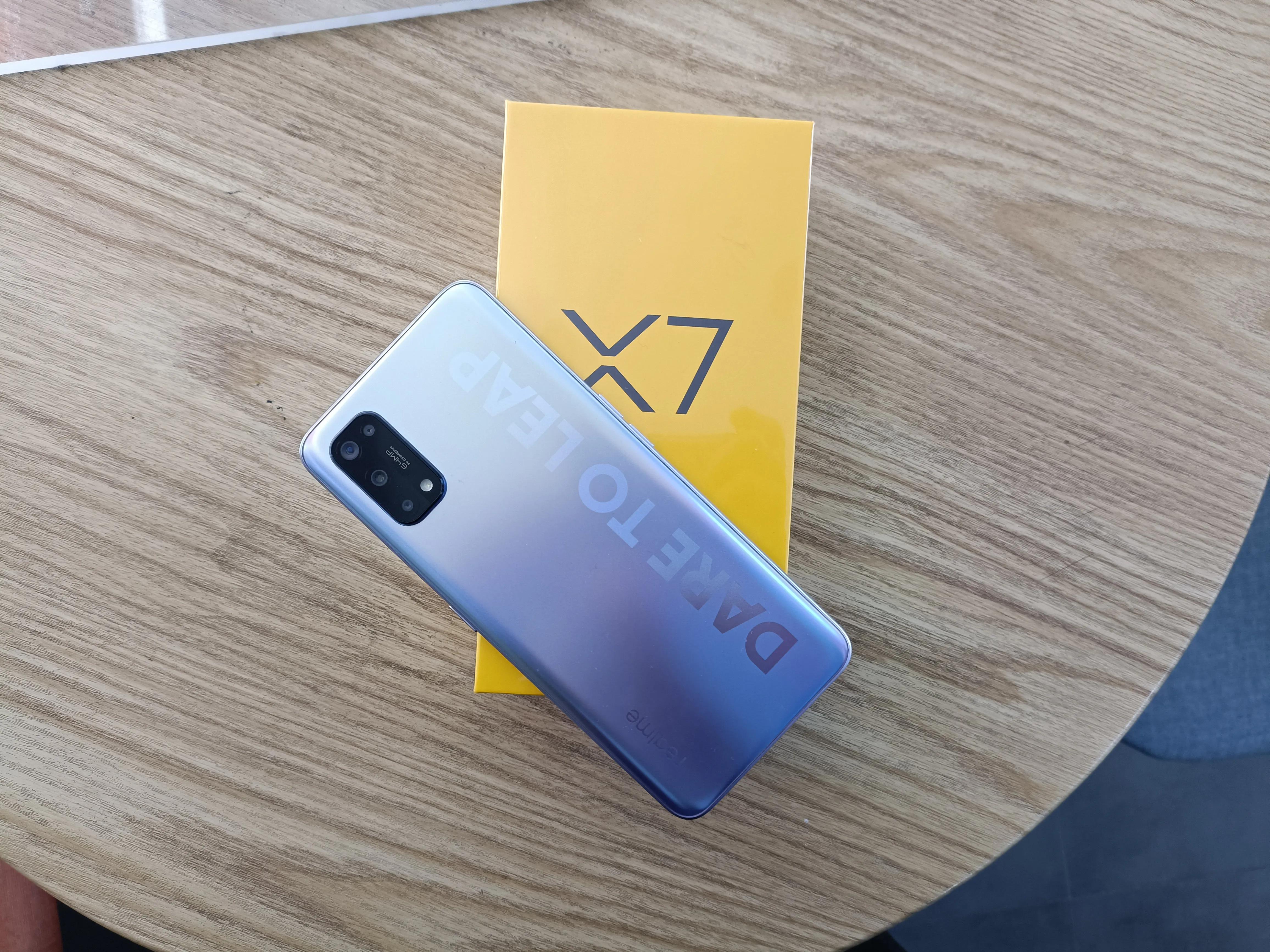 oppoa72和真我x7pro,真我x7pro和opporenoace哪个好