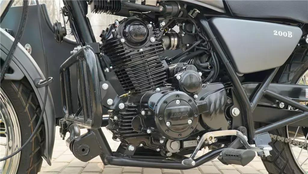 带倒挡还省油！实拍2.38万元全面升级款洛嘉挎子！