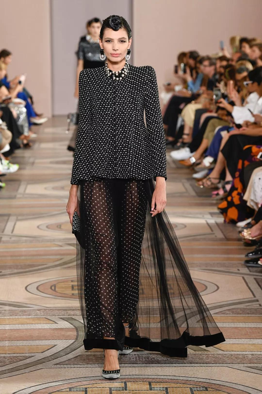 优雅不是炫耀,阿玛尼高定装